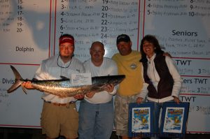 The “Reel Finatic” crew, from Murrell’s Inlet, SC, took first place in the Fall Brawl King Classic with a 35.55 lb. king mackerel they hooked on a dead cigar minnow in 63 degree water at the Belky Bear, off Myrtle Beach. 