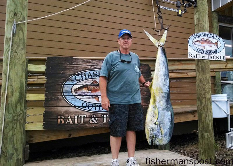 Leroy Everhard, from Kernersville, NC, with a 57 lb. dolphin that he hooked while trolling near the Big Rock. Weighed in at Chasin’ Tails Outdoors.